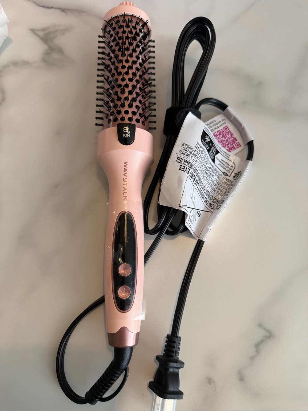 Wavytalk Blowout Boost Ionic Hot Brush - Smooth & Style